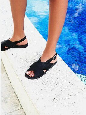 New Jeffrey Campbell Poolside Sandal Black Suede Women Size 8 MSRP: $120 black